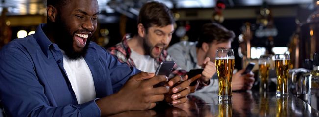 东升国际直播平台 : 线上体育博彩与传统体育博彩